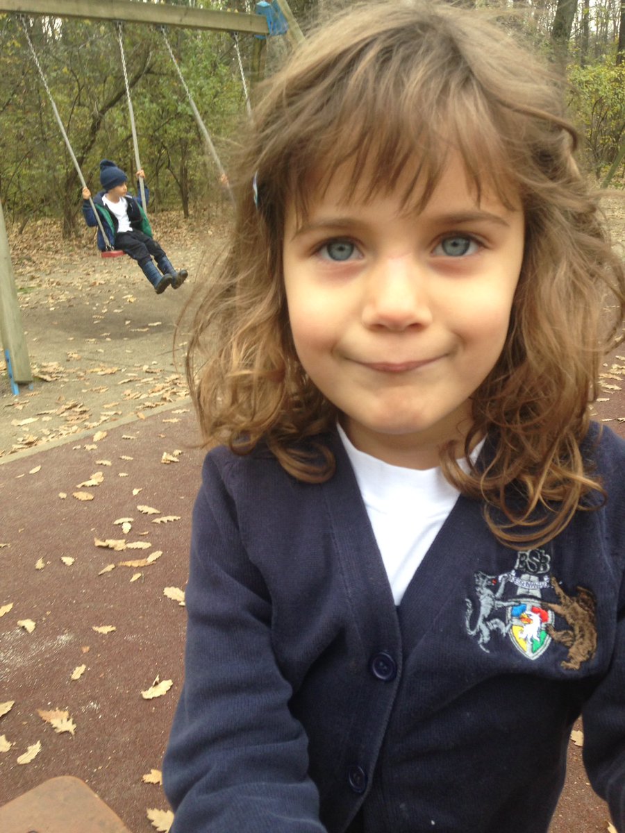 BSB_EYFS's tweet photo. Nothing like a play in the park after a good walk in the fresh air! #bsbreception https://t.co/AjonG9KnPn