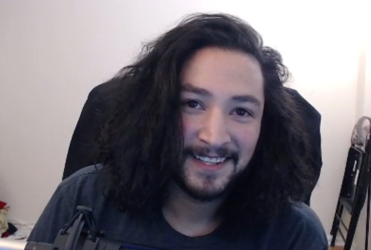 aleks_hi's tweet image. Throwback to 2013 Aleks and James