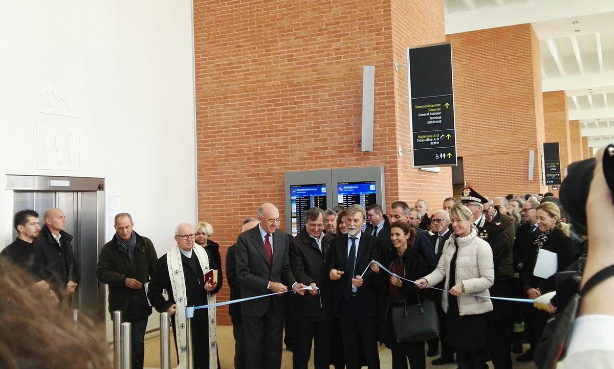 UsrVeneto's tweet photo. #waterterminal https://t.co/1Okcqt1Qo5