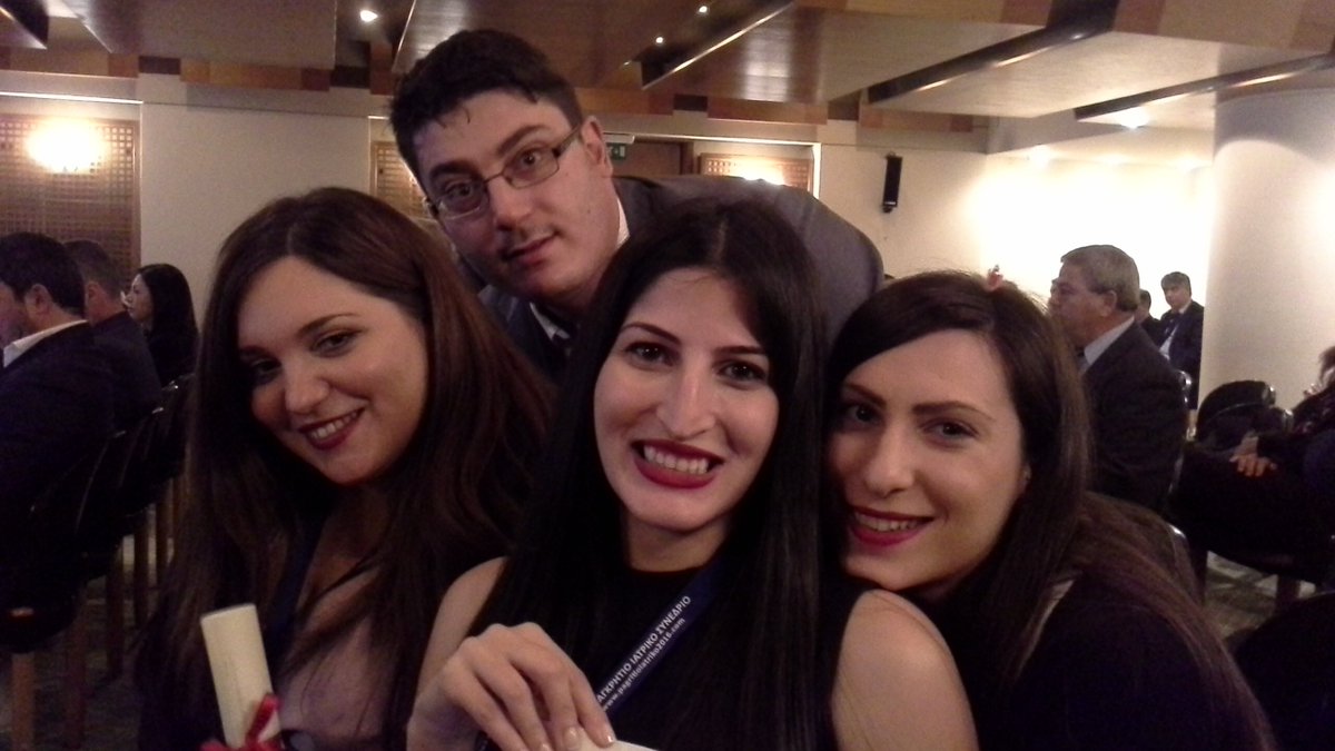 RegionalCRC's tweet photo. The CRC won the “Kalligiannis” Prize, offered by the Cretan Medical Association. Awarded by the Minister (https://t.co/3OucuK7ZVz) https://t.co/Vi83RWmLNK