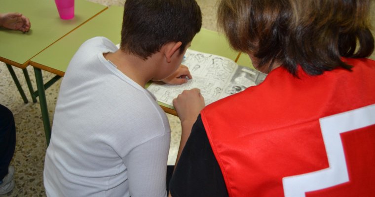 Porque cualquier niño/a debe tener oportunidades de éxito escolar, desde <a href="/CRJ_Asturias/">CRJ ASTURIAS</a> trabajamos #peeastur . Pregunta en tu local cercana!