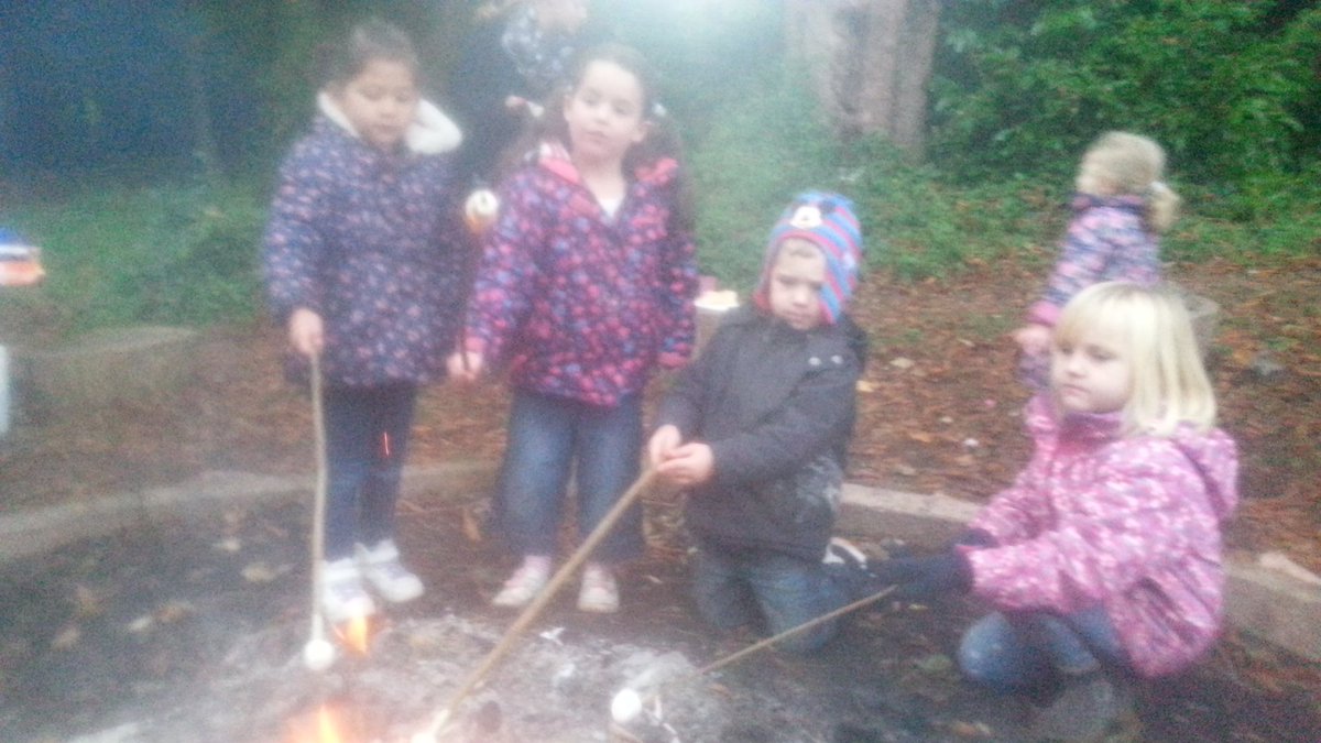 What better then toasting marshmallows at #Birthdayparty. Looking for birthday party ideas talk to us. <a href="/TorbayFIS/">Torbay Family Info</a>