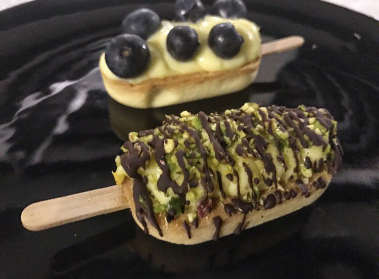 steccolecc's tweet photo. Nuova #steccocake della #settimana : #cremapasticciera , #pistacchio &amp; #cioccolato 👇🏻 https://t.co/WfKc7AR43K