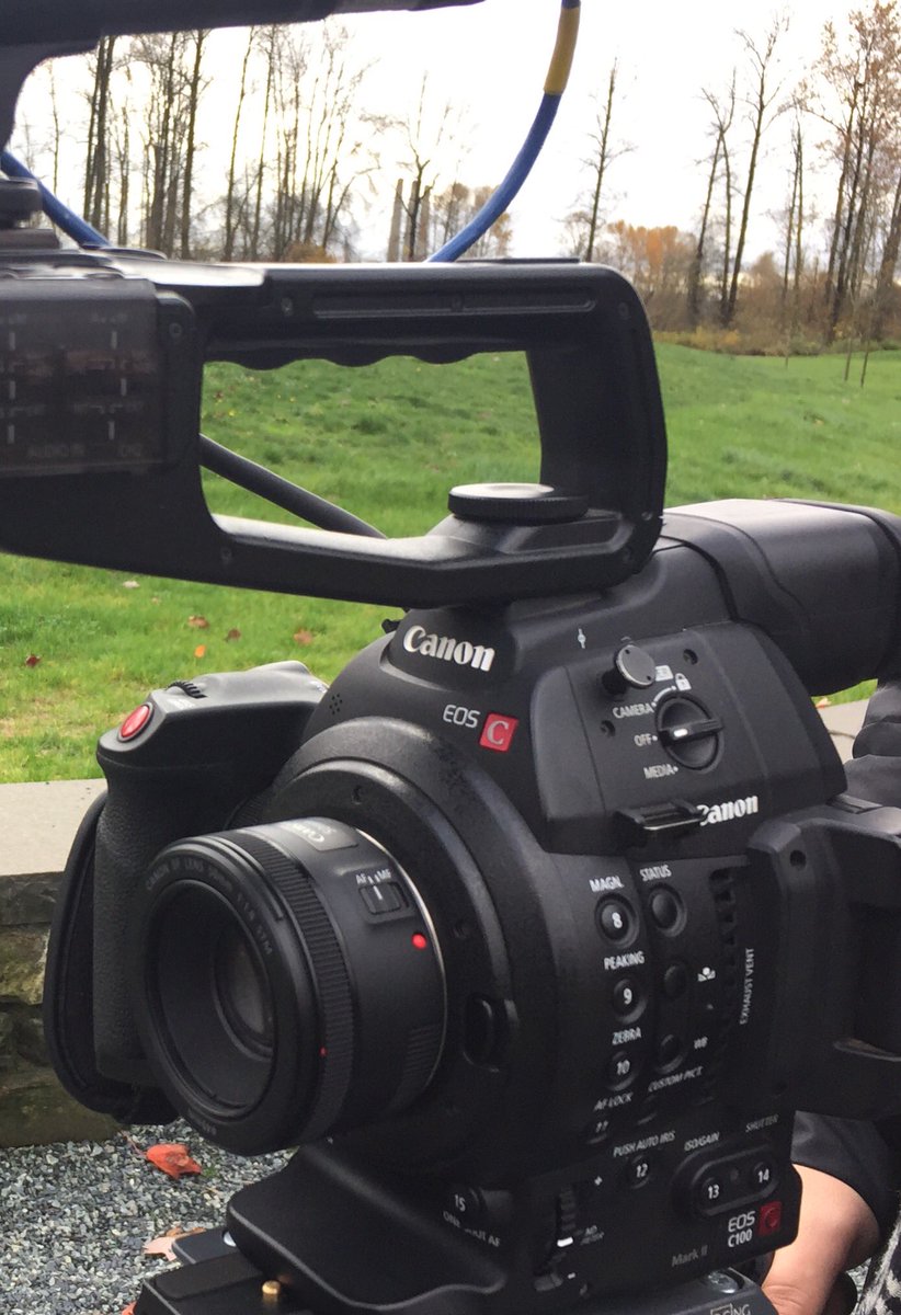 shonnamorgan's tweet photo. #BTS #BehindTheScenes #AuthenticKids @whisfilmfest #CanonHi5 #WFF16 @YellowHeartPics @CanonCanada https://t.co/N1kF4HtD23