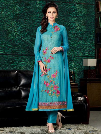 Bulkplaza's tweet photo. Discover latest trends of Designer Salwar Suits On @Bulkplaza 
For OnlineShopping Visit Us:- https://t.co/6fcWXbPC2V
#SalwarsSuits #Trends https://t.co/u1gCniY9rm