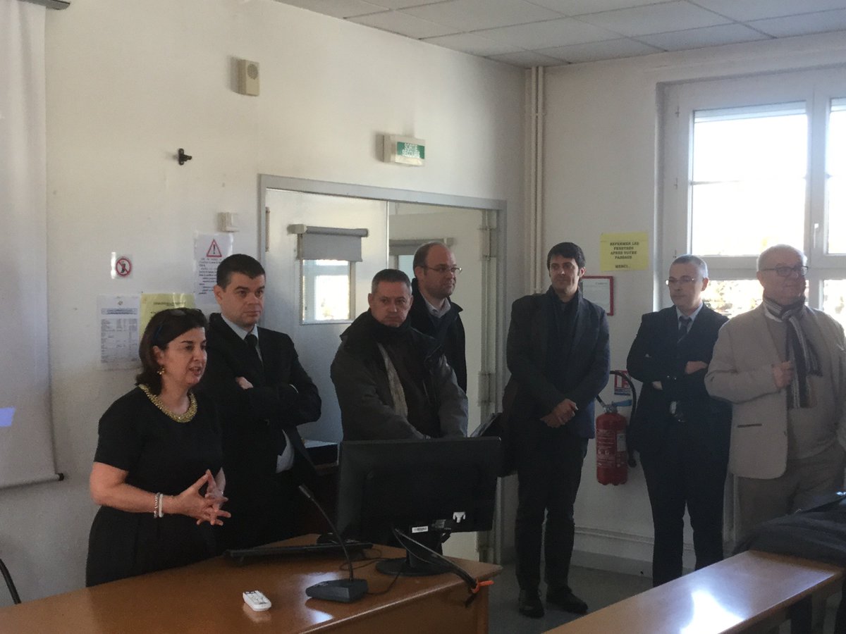 eco_campus's tweet photo. Lancement du PEI: merci à tous les participants et aux étudiants tuteurs. Prochain rendez-vous au CES le vendredi 10 mars 2017. https://t.co/SkNWeIkaOe