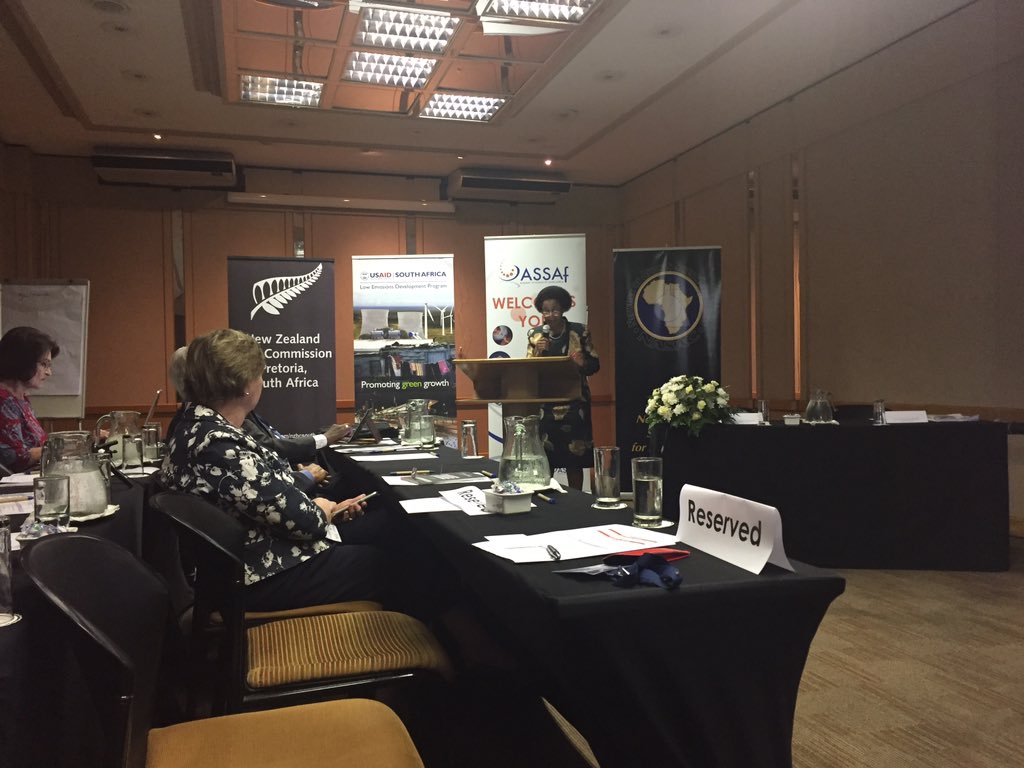 DrTolullah's tweet photo. .@MamphelaR keynote speaker #AMASA12.Can we imagine an Africa without poverty? Need stronger African studies & science for society in Africa https://t.co/UdjdjsP0JM