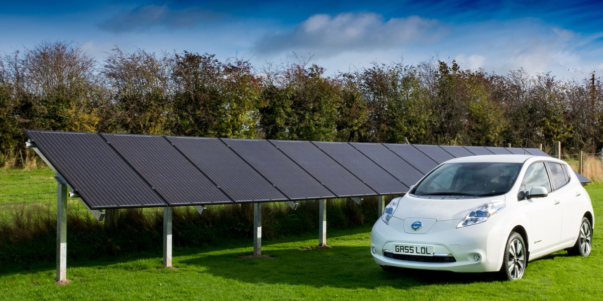 ottomate's tweet image. Going Solar Part 3 – I Traded in my Range Rover for a Nissan Leaf - autoho.me/2fSINsE @NissanEV_UK #ev @bobbyllew #nissanleaf