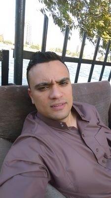 Come hangout with me on #BIGOLIVE. web.live.bigo.sg/-2137978883_14…