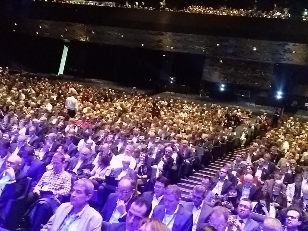 FrankBuytendijk's tweet photo. full house at @Gartner_inc #GartnerSYM https://t.co/SY3bcooiAx