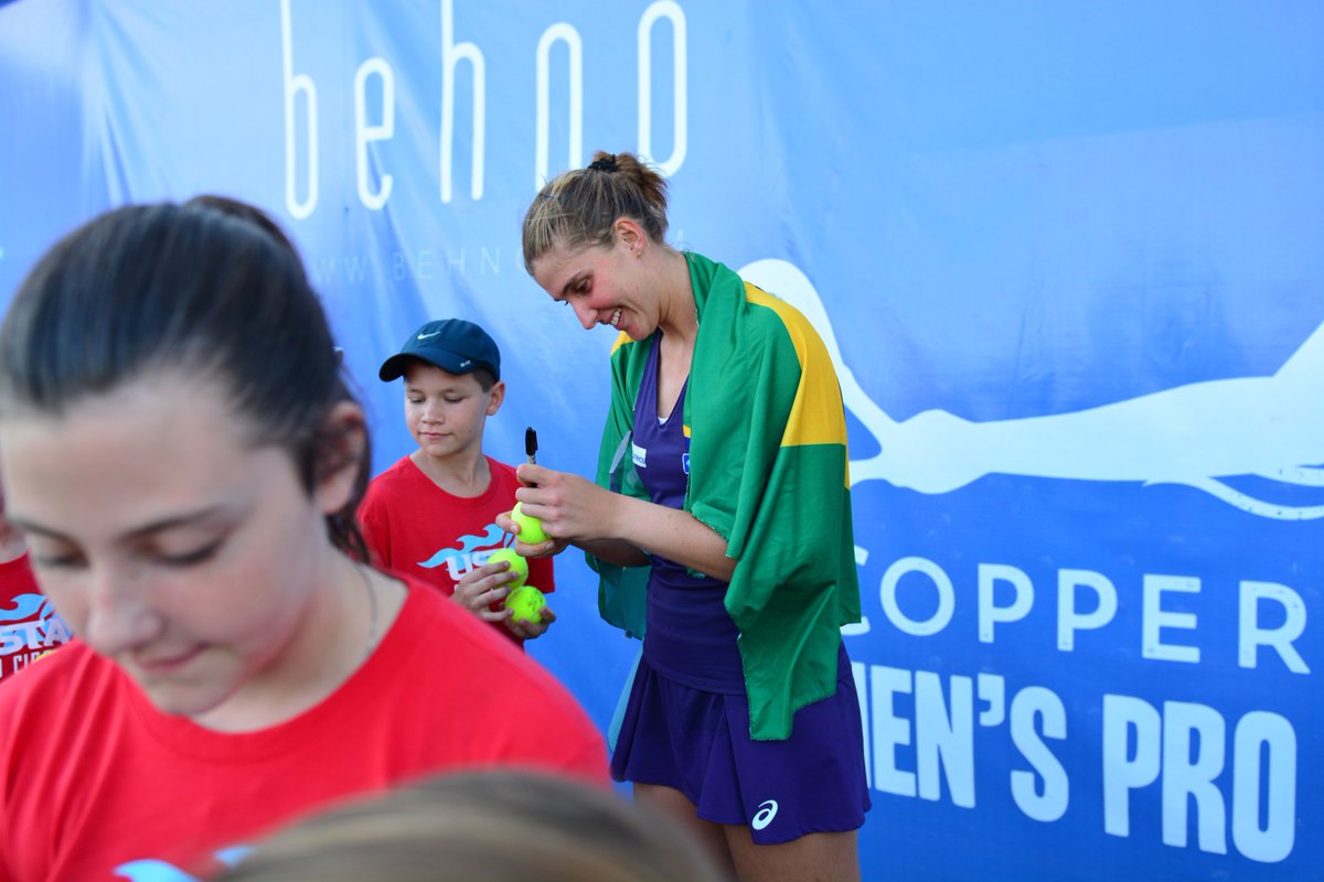 CopperWyndWoPro's tweet photo. We LOVE our @USTAProCircuit winner @biahaddad1 - thanks for being so awesome with everyone! - @USTASouthwest @CopperWynd @cdrysdaletennis https://t.co/XTdB9tcdJS