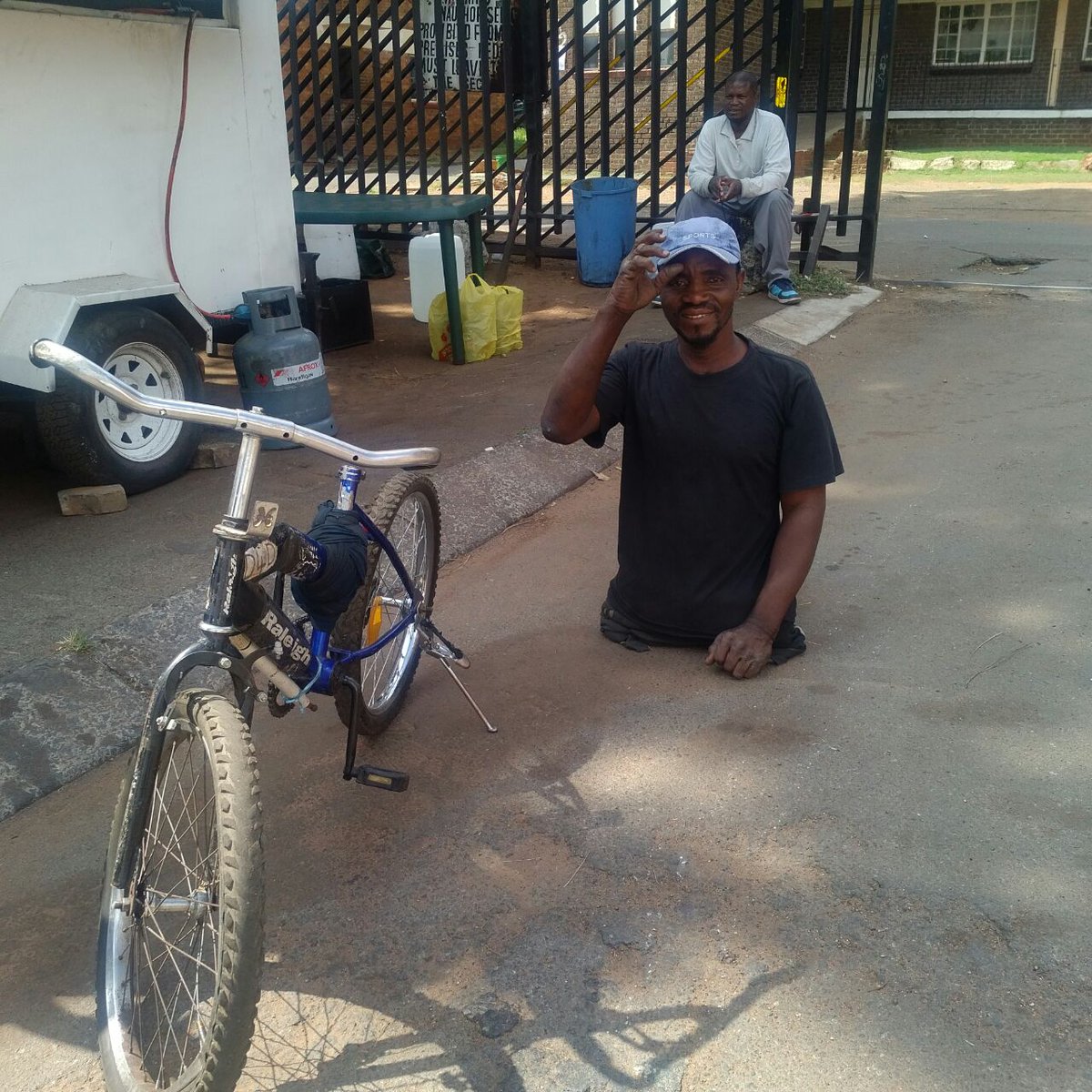 UthoNgathi's tweet photo. Mr Thokozani's life was changed today after 17years of using a bicycle to get around, paddling with one hand. #ARoadToChanges #UthoNgathi https://t.co/0wu9VDHmyk