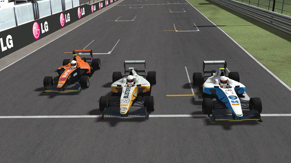 BustersRacing's tweet photo. Pics from the @HungaroringF1 @SimCareer #ASR3 first round of the season.
The team collect 3 podiums and just takes the lead of the table! https://t.co/rrNRWUYURi