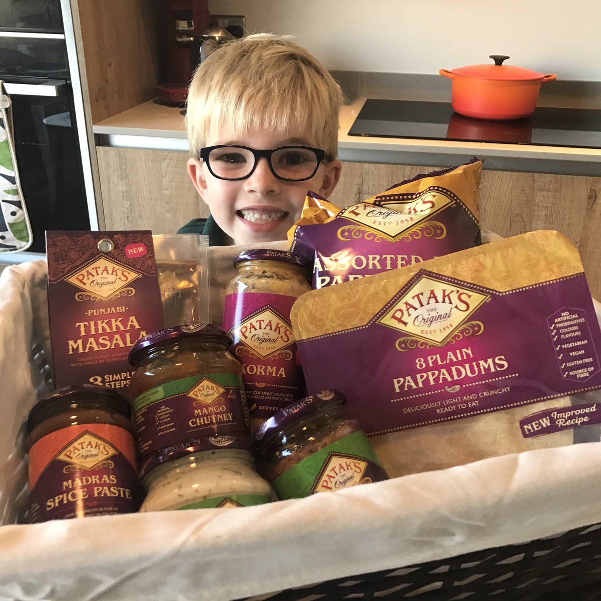 SuperLuckyDi's tweet photo. Curry for dinner? Too right! Thanks for the prize @PataksUK! #ImaSnapper https://t.co/9IpSYcvaZv