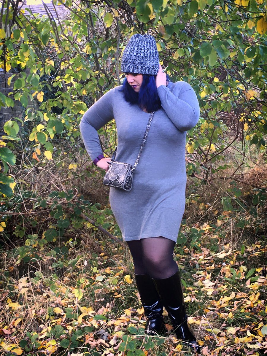 BigFashionista's tweet photo. #LRxmas https://t.co/txQfn4ZeS2 with @LaRedouteUK https://t.co/Zdov7eUfPz