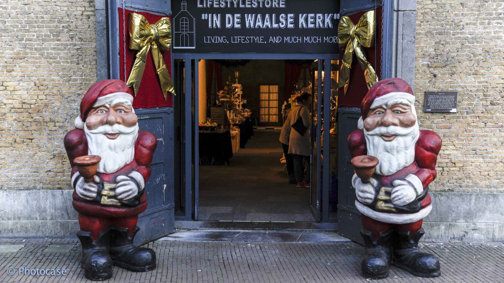 Rendieren zijn sneller dan schimmels! (klik op de foto) oogopdordrecht.nl/2016/11/07/ren…