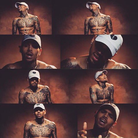 BreezyReport's tweet photo. #1YearOfBackToSleep @chrisbrown as "Favorite Male Artist - Soul/R&amp;B #AMAs https://t.co/jNfcJDcd6E