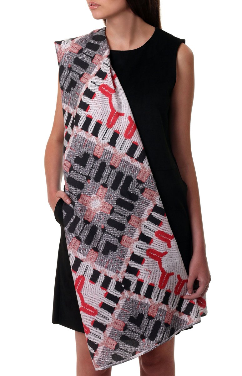 WARM UP IN STYLE Ala Mairi’s innovative create a unique contemporary print alamairi.com/shop/alto-scar…