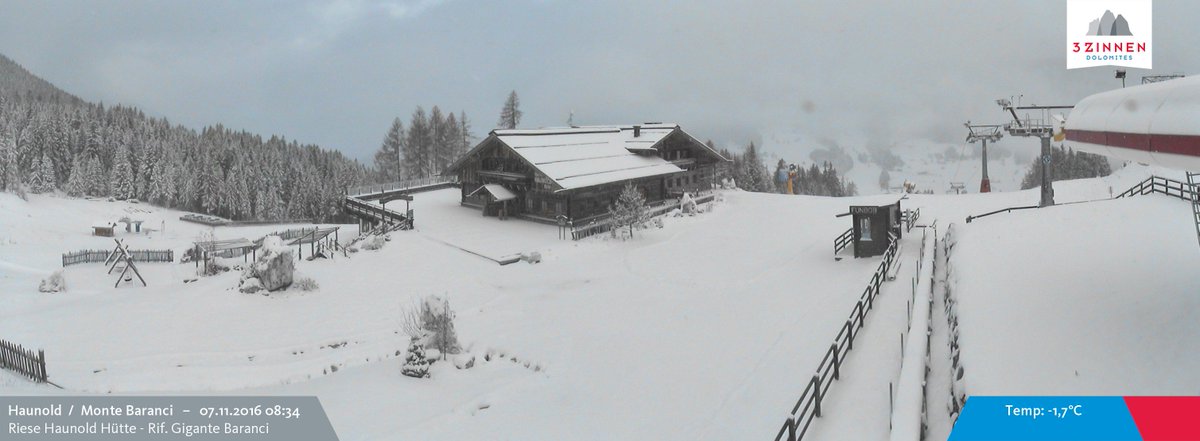 s_dolomiten's tweet photo. #Snow today!! let's ski in november....www.dreizinnen.com https://t.co/4ZtqdJaxns