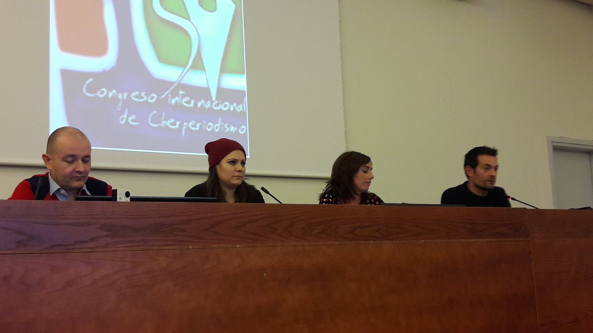 Mesa redonda "De profesión youtuber" en #ciberpebi con minilobo, Bolli y De Euskadiz al mundo