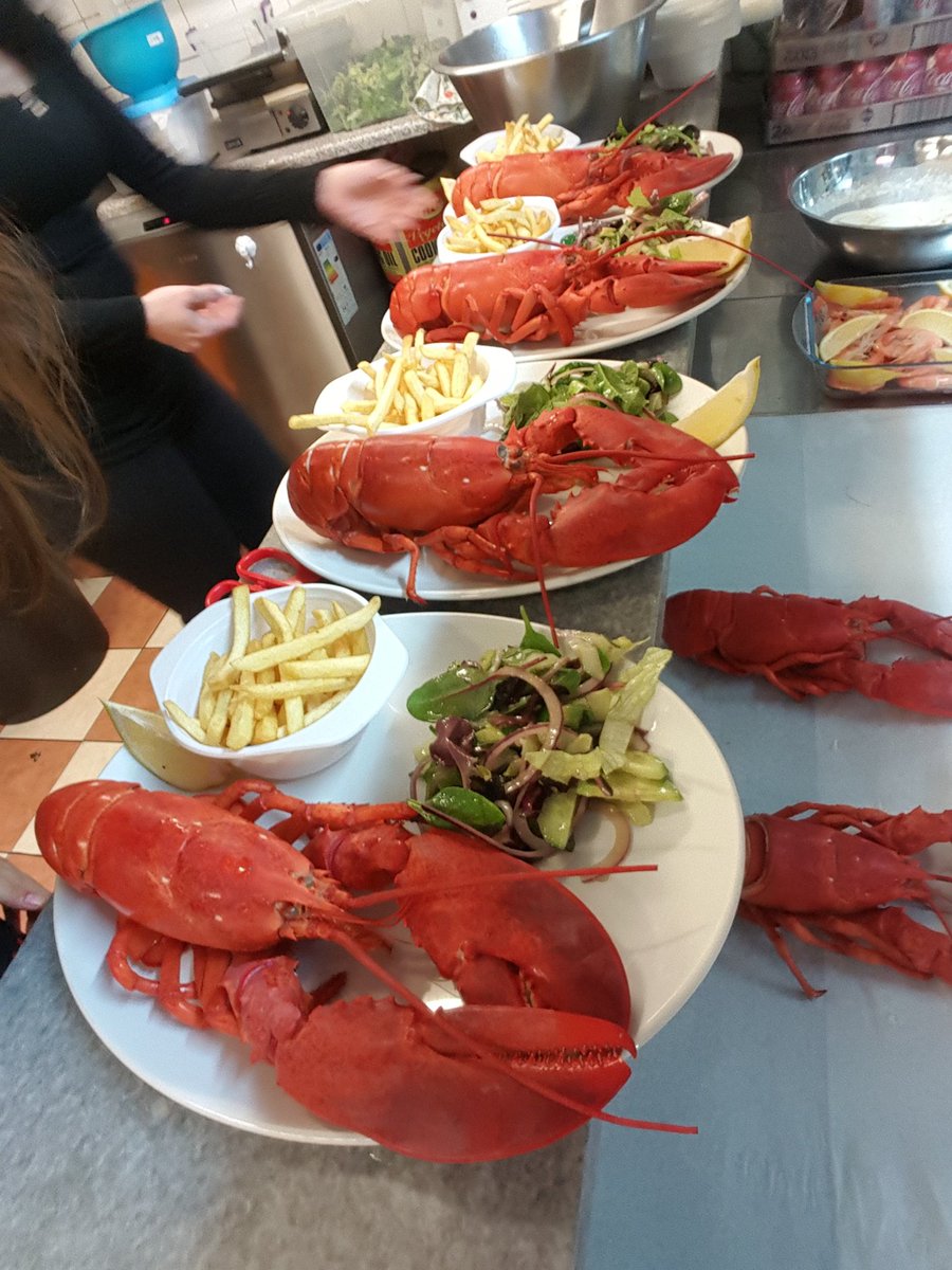 Topofthepopups's tweet photo. Get your lobster fix Thurs, Fri, &amp; Sat at Lobstar in Express Cafe, 15-17 Market Row, Brixton, SW9 8LB. Book now at https://t.co/asYFd05Evm https://t.co/MGDvLwMxJ8