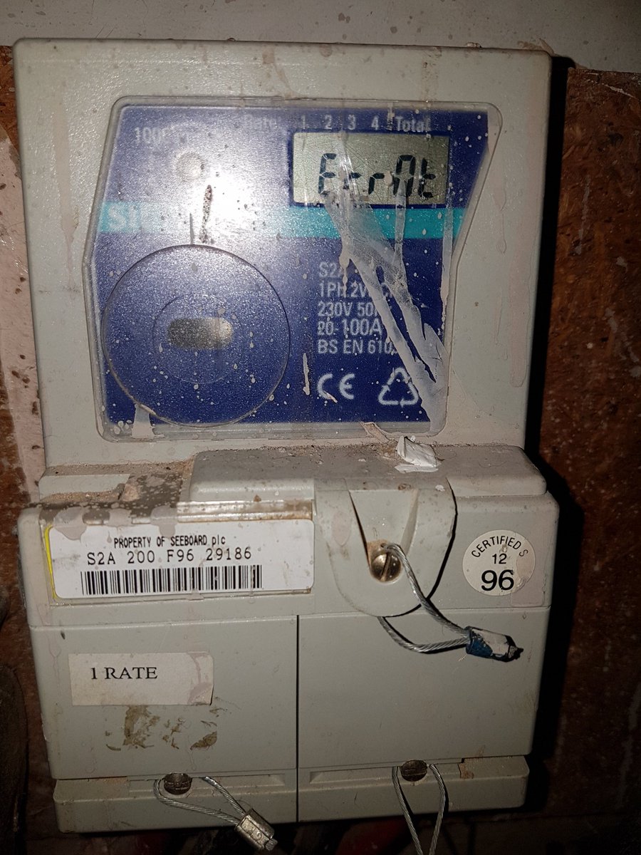 apicken's tweet photo. @EONhelp - sorry it's Err0t . Sorry about the paint 😑 https://t.co/T8PsfbQGCJ