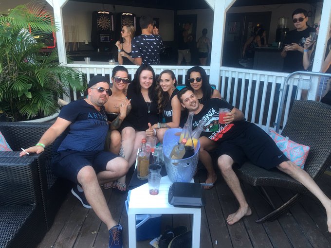 And then this fabulous group selfie. ❤️#fuckyoupayme #viponly #krewellaconcert https://t.co/1uCIYVMm<a href="/tag/fuckyoupayme"class="tags">#fuckyoupayme</a><a href="/tag/viponly"class="tags"><span>#viponly</span></a><a href="/tag/krewellaconcert"class="tags"><span>#krewellaconcert</span></a>