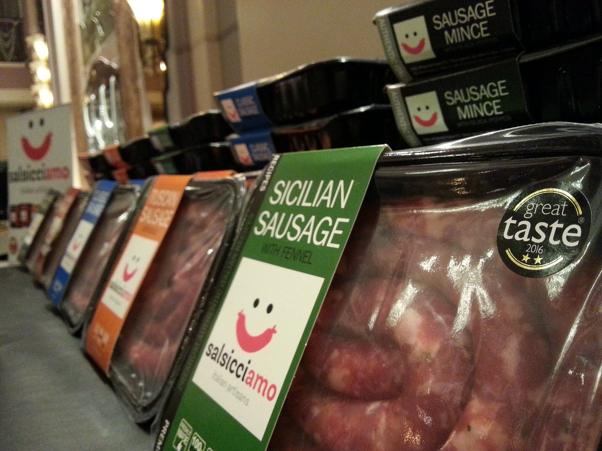 salsicciamo's tweet photo. Gusto Italia 2016 #salsicciamo #london #showroom #salsiccia #sheratonhotel @ChefCarnevale #london #food #italianfood #italiansausage #event https://t.co/nVDu7haWko