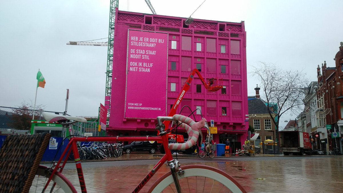 MendelBouman's tweet photo. I may have mentioned that I have a fondness for #Pink but I didn't expect this! #surprise #050 CC .@IndietopiaGames .@IndietopiaNL https://t.co/btTNeVyxx1