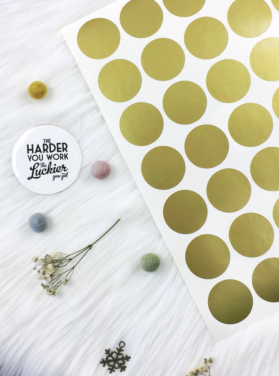 Happy_Stickers's tweet photo. These beautiful polka dot stickers are going in the post today! We love Mondays!
#poladots #dots #happystickers #homedecor #happystickers https://t.co/RCA7QxuPxl