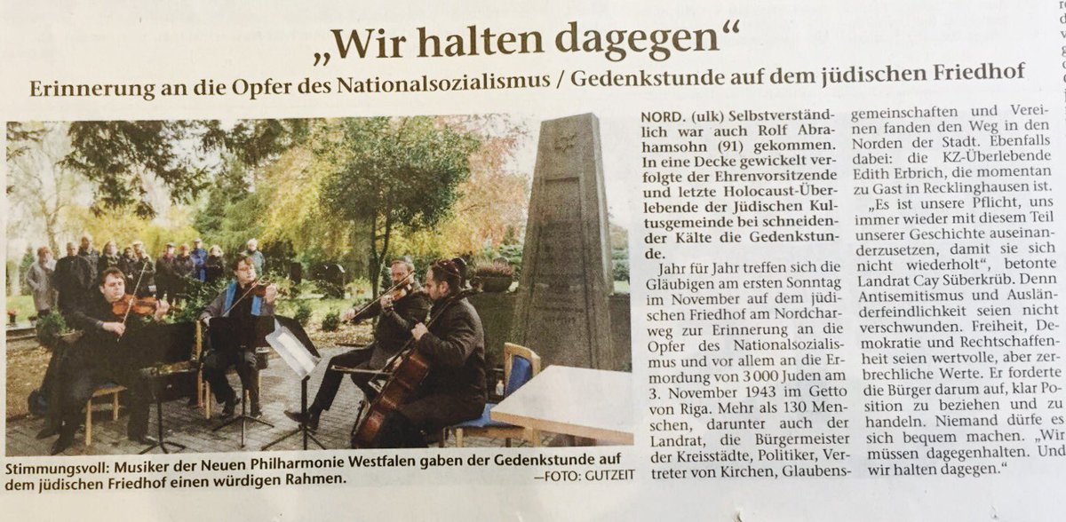 Nodelman4's tweet image. Das @Nodelman4 spielte gestern auf dem Jüdischen Friedhof in @kreis_re zur Erinnerung an die Opfer des Nationalsozialismus