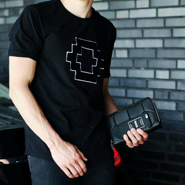 unilecious's tweet photo. aaaaahhhhh yang begini, selalu buat mata segar bugar tiap pagi buka IG siiipplahh tu body dok @AlexRinald #fans_akut https://t.co/SFBec5xBfW
