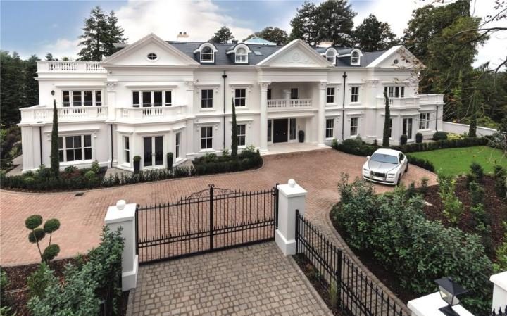 struttandparker's tweet photo. Can't run for US President? Live in another White House! https://t.co/I4fPnQB1F6 via @TeleProperty https://t.co/jZoLQvIy8O