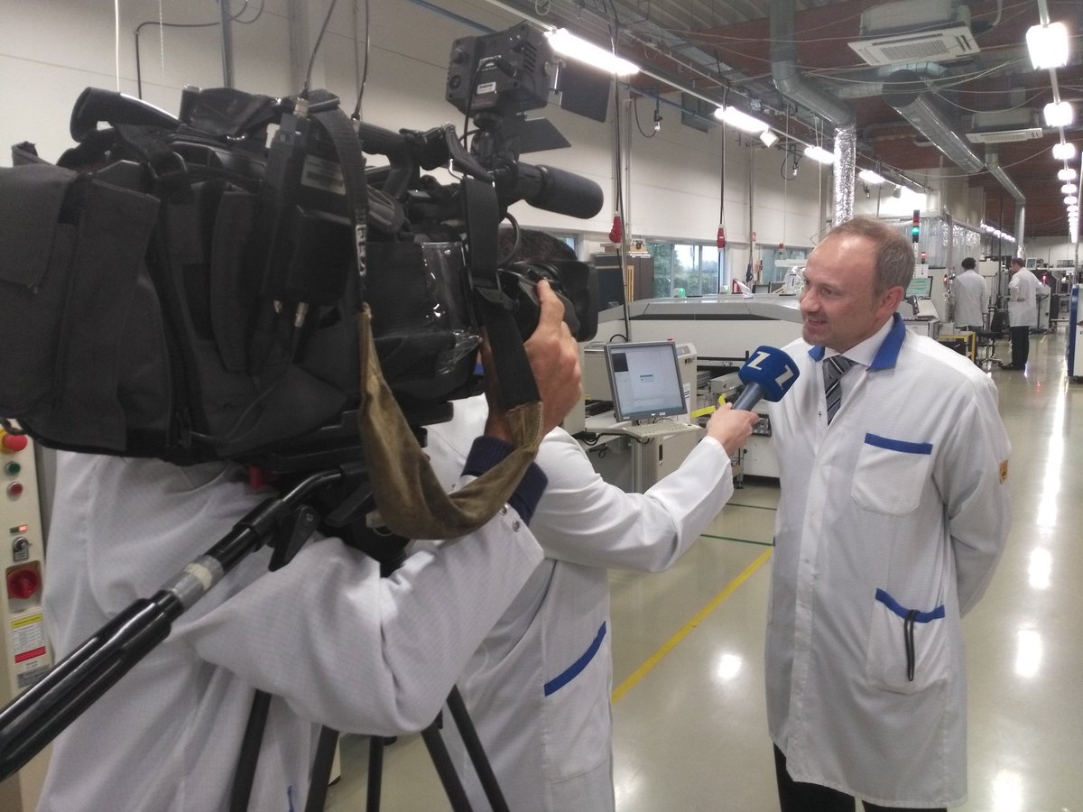 KerstinRoost's tweet photo. .@serge_van_herck CEO @Newtec_Satcom  now with journalists at the factory; interviews and to see the @PanasonicAero board... @KanaalZ https://t.co/b8sYglaKOK
