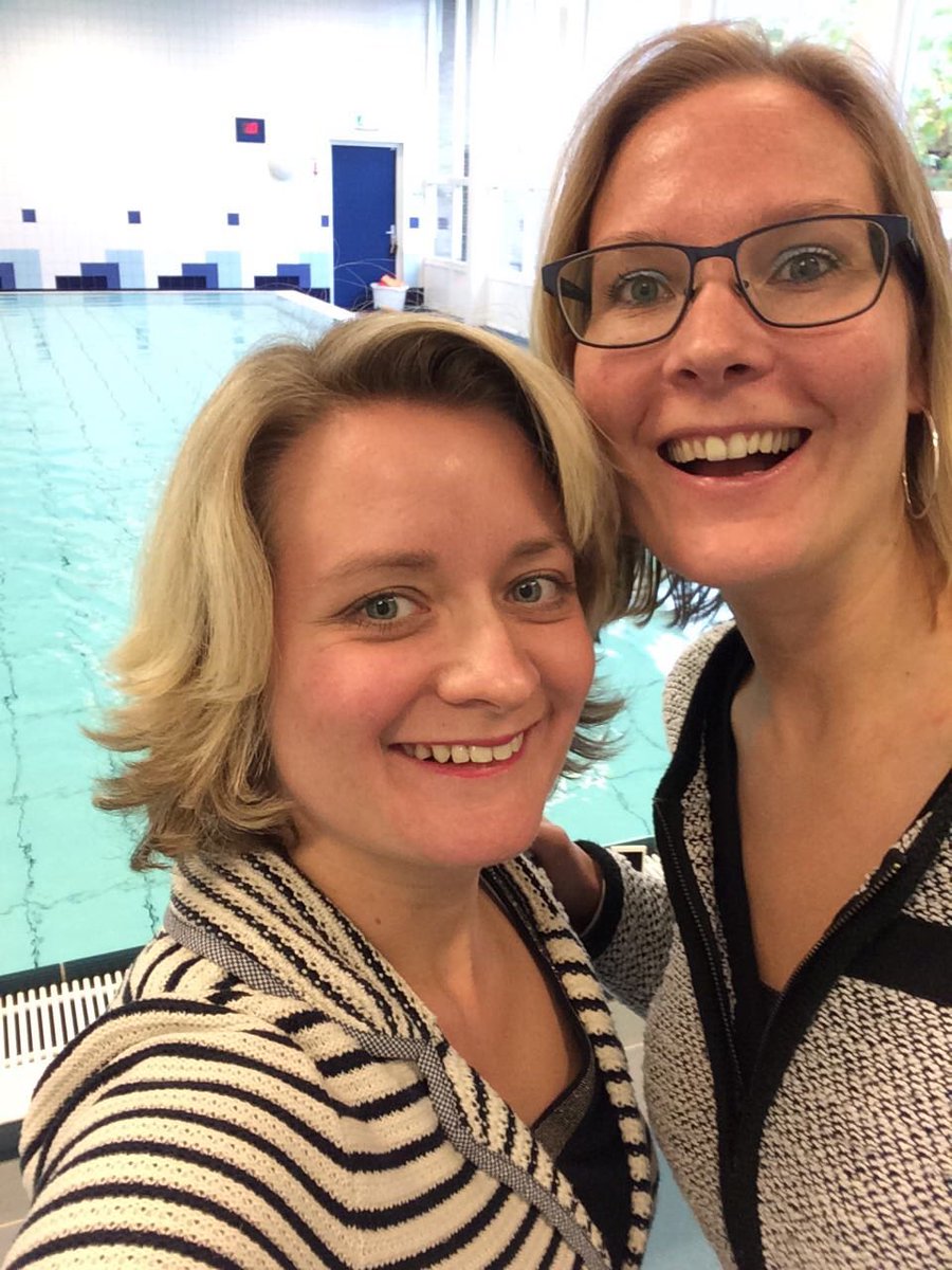Met <a href="/natasdavies/">Natasha Davies</a> bij zwemles #mytylschool mogen kijken. Leerlingen worden uitgedaagd, leren zelfstandig te worden en genieten. #kpoa2022