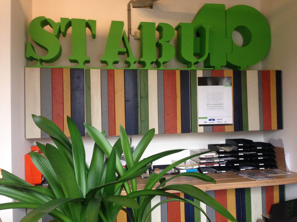 verhage_marc's tweet photo. De letters herinneren ons voortdurend aan ons jubileum. @InfoSTABU #stabu40 https://t.co/HfGwKimPYl