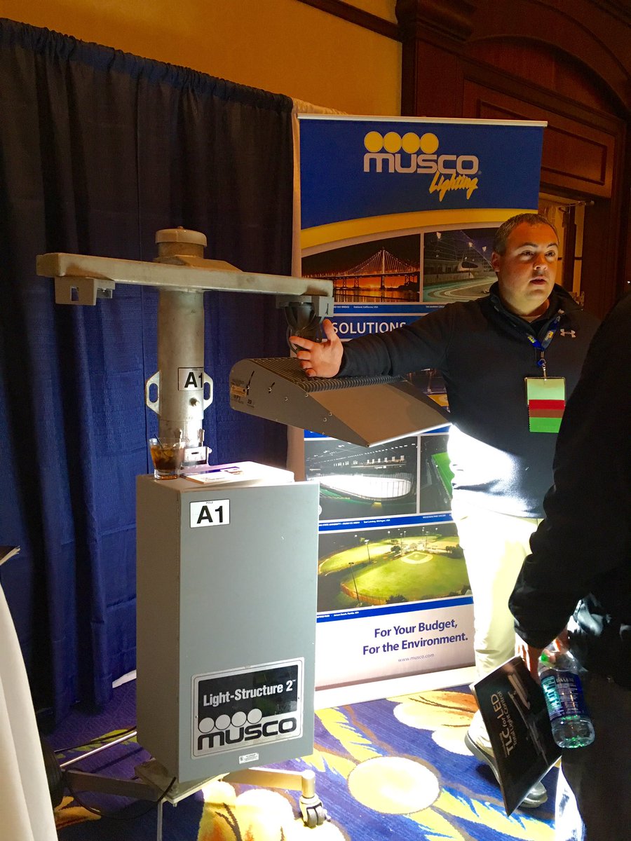 pro_vrps's tweet image. Musco Sports Lighting at the Exhibit Hall #2016VRPS