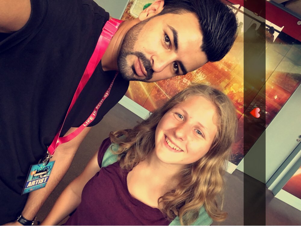 xhannx01's tweet photo. #tb #videodays2016 #köln >@ALahsoussi https://t.co/7peEErQN6X