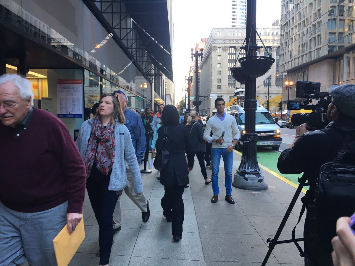 meadorsr's tweet photo. Early voting locations in Chicago #cccglobal https://t.co/fLY29EuvZY
