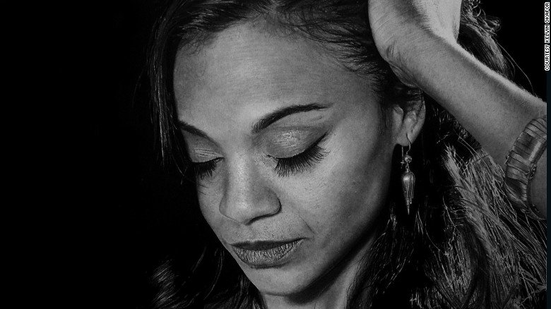 CNNAfrica's tweet image. Kelvin Okafor’s images look like black and white photos, but they’re actually pencil drawings: cnn.it/2effiRj cc: @KOkaforart