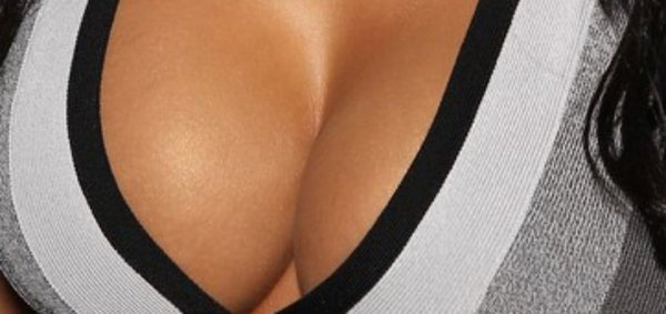 Wanna see our #boobs? Go on, click the link - https://t.co/WXKWmZ3qRh #TittyTuesday #BoobFetish #TitPlay