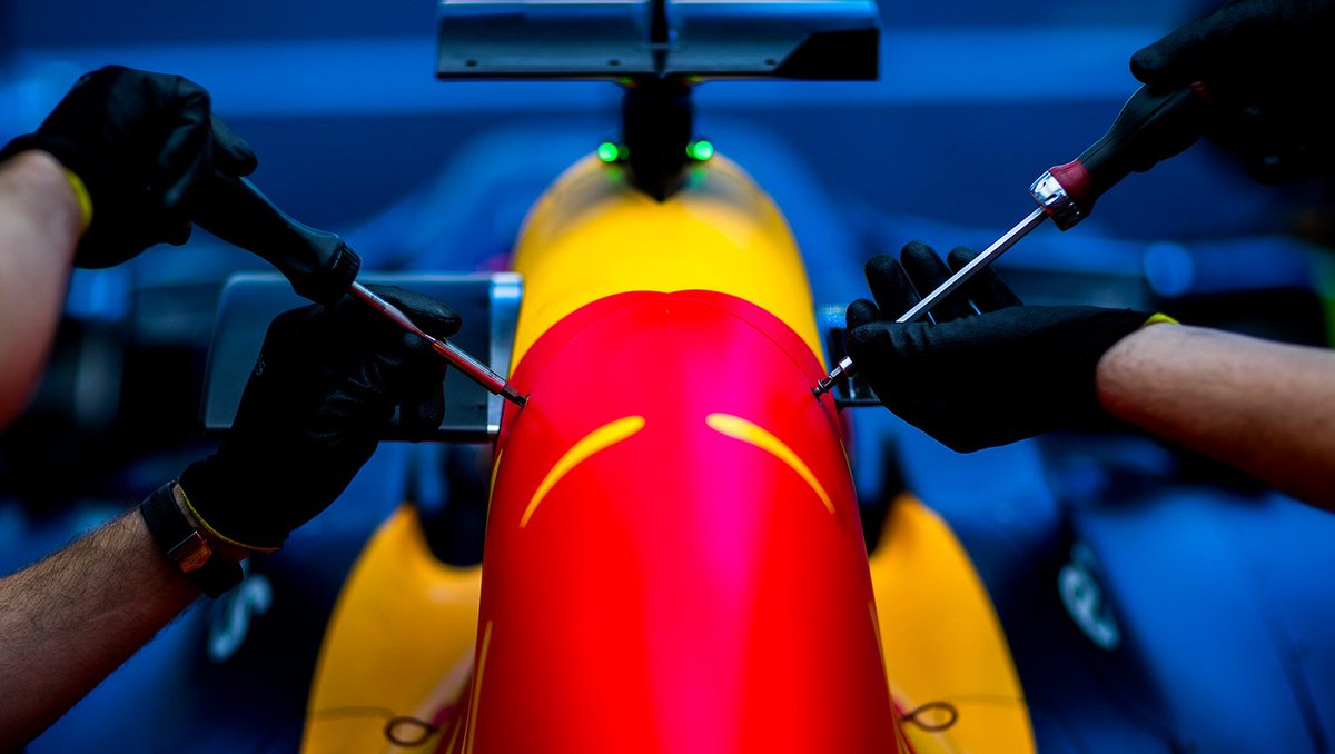 redbullracing tweet picture