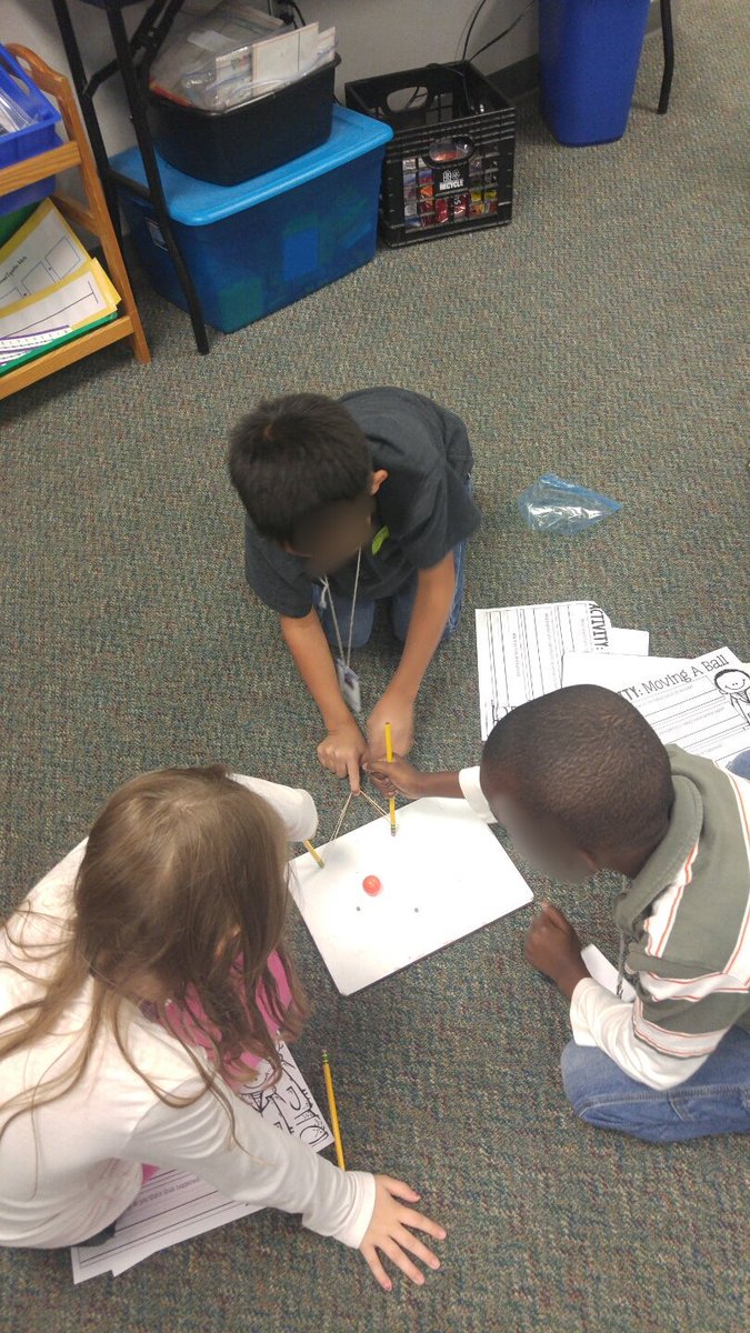 KellyCremona's tweet photo. Learning about force in 2nd grade! @WMEWildcats @PaulMoussavi @KellyCremona https://t.co/xc9xoND3qj