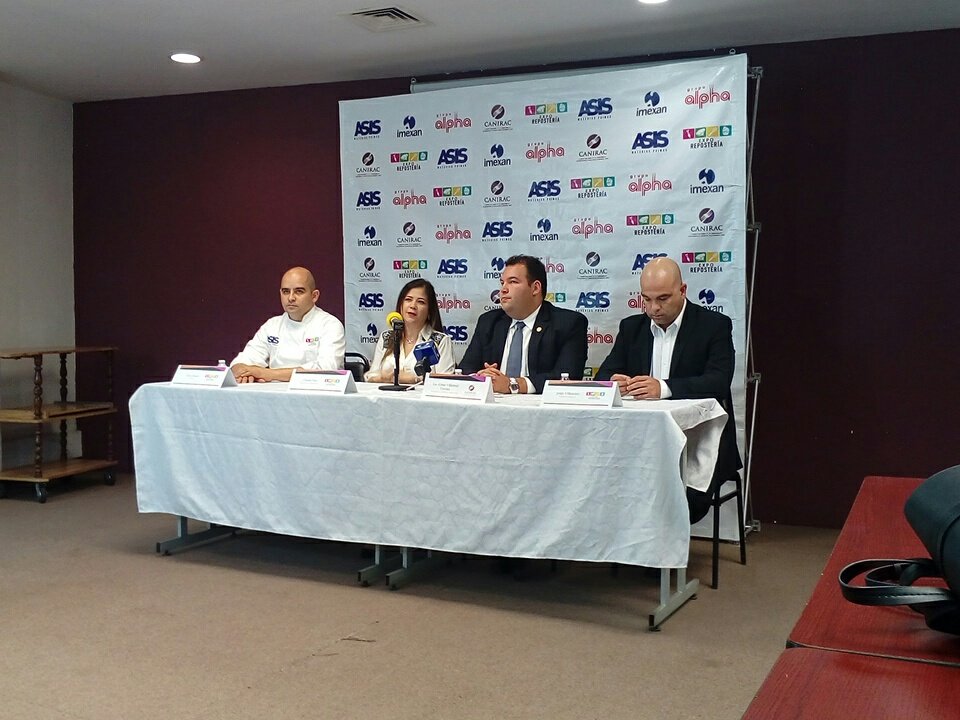 Presentación de la Expo Repostería, el próximo 12 y 13 de noviembre en <a href="/cintermexmty/">Cintermex</a>  <a href="/caniracnl/">Cámara Restaurantera</a>
