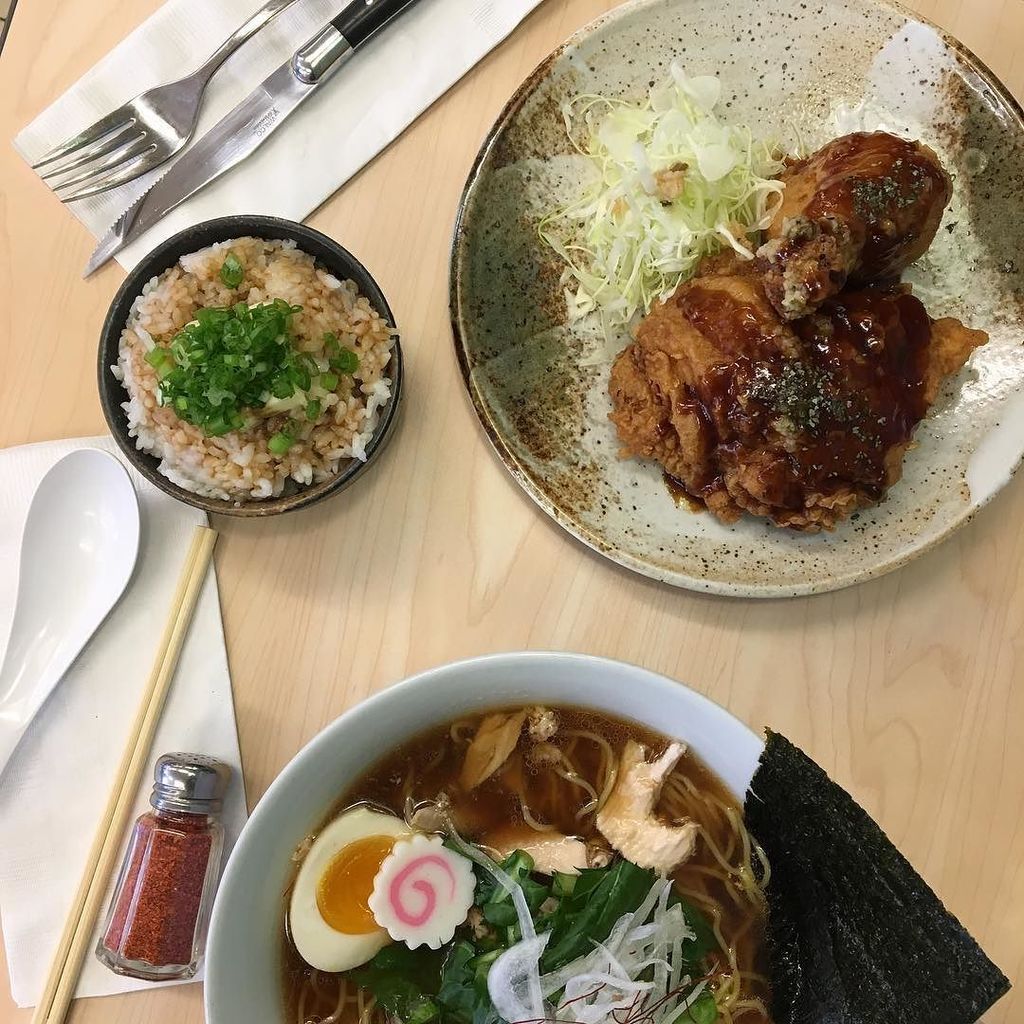 g12aceLee's tweet photo. Finally getting around to @bantamkingdc. Chicken Ramen + Fried Chicken 🔥#loveatfirstbite #… https://t.co/Y2z8RqjBuT https://t.co/Yx1kNRROME