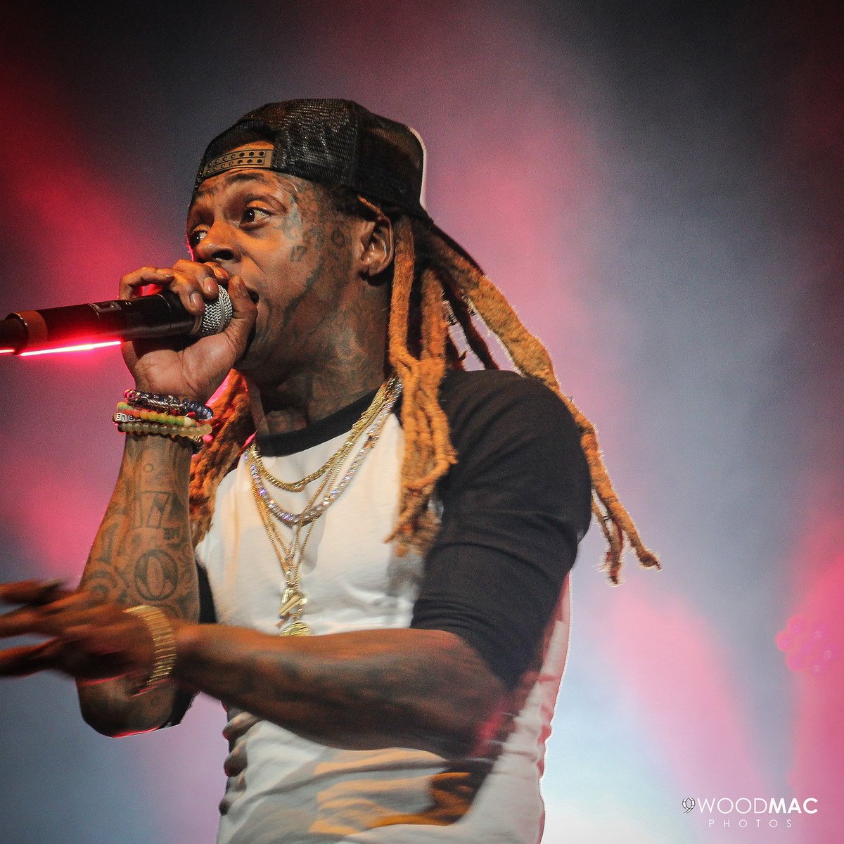 9woodMac's tweet photo. @LilTunechi #BeatBashhtx #lilwayne #HTX https://t.co/EMbYTPTU4O