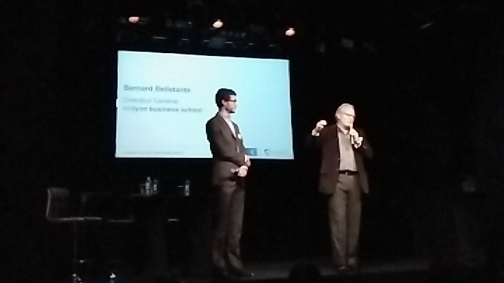 Jim_Builds's tweet photo. "Des groupes de travail collaboratifs, à la demande, fluides pour le #ActTank de @EMLYON" https://t.co/5TndizqC7k