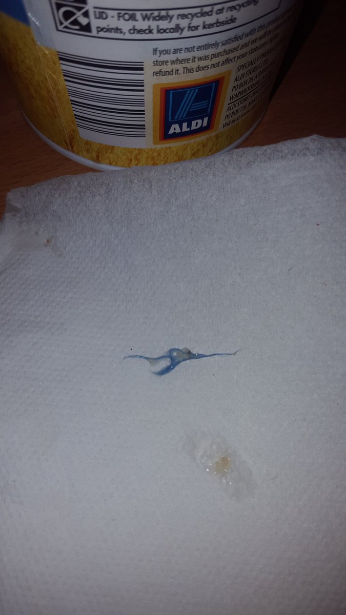 dani86walker's tweet image. Fuming @AldiUK found blue string in my porridge this morning NOT happy! I want a refund and to return the others brought #disgusting #aldi