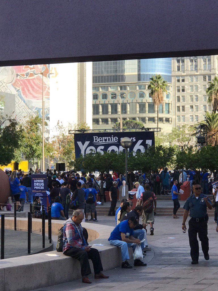 WarblerCoffee's tweet photo. Right outside the @BernieSanders showing in @PSDowntownLA on Hill &amp; 6th. #nitrocoffee #dtla #Election2016 #coffee https://t.co/SeWWDn5hsz