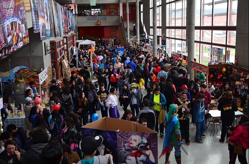 FACh_Chile's tweet photo. @FACh_Chile participó de la III° versión de #Festigonia, evento juvenil de videojuegos, animé y culturas urbanas. https://t.co/tjJfjY6wZF https://t.co/dh5yPR3P6Q